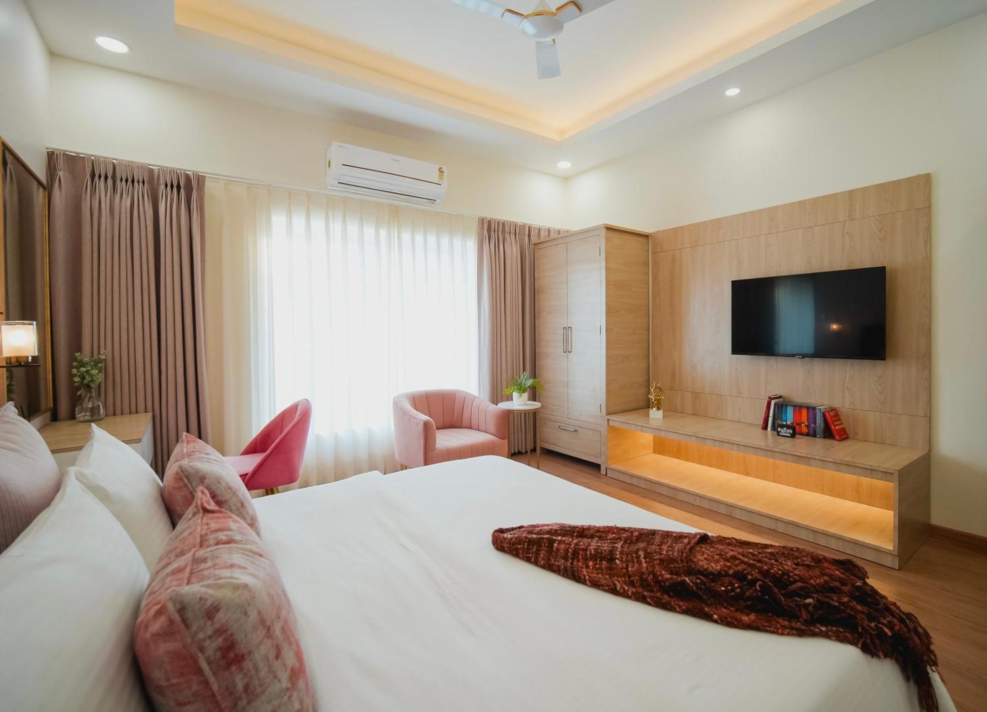 Silver Leaf Apartments Amritsar Esterno foto